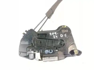 Second-hand car spare part Left Front Door Lock for TOYOTA COROLLA SEDÁN (_E21_) 1.8 VVTI HYBRID (MZEA12, ZRE211, ZWE211) OEM IAM references 6904002491  