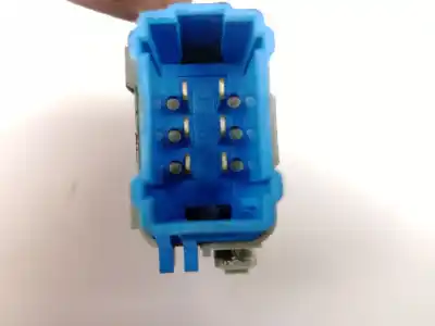 Автозапчастина б/у передній правий віконний вимикач для renault kangoo / grand kangoo ii (kw0/1_) 1.5 dci 70 (kw0v, kw0a) посилання на oem iam 8200476809  