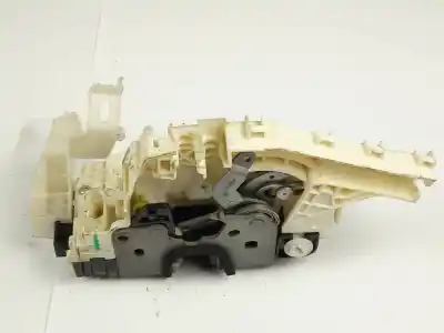 Автозапчастина б/у замок дверей заднього лівого для jeep renegade suv (bu, b1, bv) 1.5 t4 hybrid посилання на oem iam 52139904  