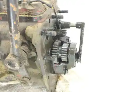 Pièce détachée automobile d'occasion boîte de vitesses pour fiat 605 * références oem iam fiat 605 super tractor 