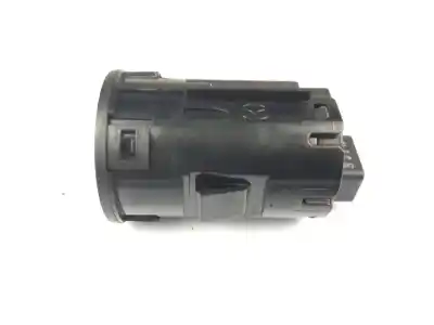Second-hand car spare part switch for mazda 2 (dl, dj) 1.5 e-skyactiv g oem iam references bjs7663s0  