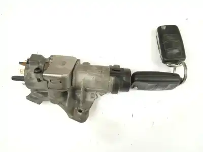 Pièce détachée automobile d'occasion Commutateur D'allumage pour VOLKSWAGEN PASSAT B5.5 (3B3) 1.9 TDI Références OEM IAM 4B0905851G  