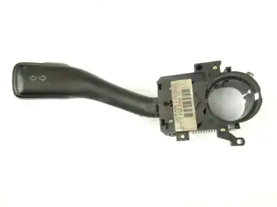Pièce détachée automobile d'occasion Commande De Clignotants pour VOLKSWAGEN PASSAT B5.5 (3B3) 1.9 TDI Références OEM IAM 8L0953513G  