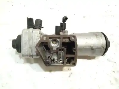 Pezzo di ricambio per auto di seconda mano RADIATORE OLIO MOTORE per VOLKSWAGEN GOLF V (1K1)  Riferimenti OEM IAM 045115389K  