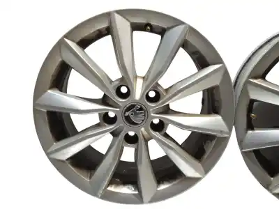 Автозапчасти б/у комплект колес за skoda octavia iii (5e3, nl3, nr3) 1.6 tdi ссылки oem iam 5e0601025b  16 pulgadas