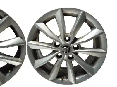 Автозапчасти б/у комплект колес за skoda octavia iii (5e3, nl3, nr3) 1.6 tdi ссылки oem iam 5e0601025b  16 pulgadas