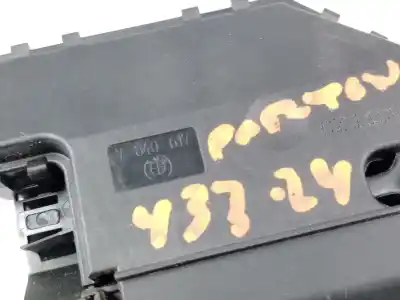 Second-hand car spare part trunk lock for bmw 3 descapotable (e46) 320 ci oem iam references 7840617  