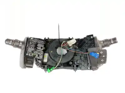 Pezzo di ricambio per auto di seconda mano  per RENAULT SCÉNIC II (JM0/1_)  Riferimenti OEM IAM 8200127727  