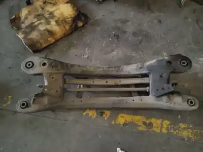 Second-hand car spare part rear axle for toyota auris (_e18_) 2.0 d-4d (ade186_) oem iam references 5120602050