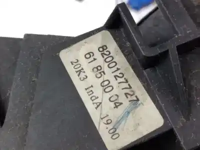 Pezzo di ricambio per auto di seconda mano comando multifunzione per renault scénic ii (jm0/1_) 1.5 dci (jm0f) riferimenti oem iam 8200127727  