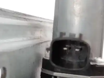 Автозапчастина б/у регулятор вікна передній лівий для renault clio iv (bh_) 1.5 dci 75 посилання на oem iam 807213867r  128001472b