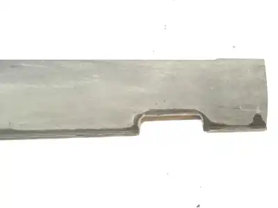 Автозапчастина б/у бічна сподниця для kia stonic (yb) 1.0 t-gdi посилання на oem iam 87752h8400  