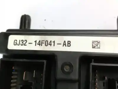 Автозапчасти б/у блок реле/предохранителей за land rover range rover evoque (l538) 2.0 d ссылки oem iam gj3214f041ab  