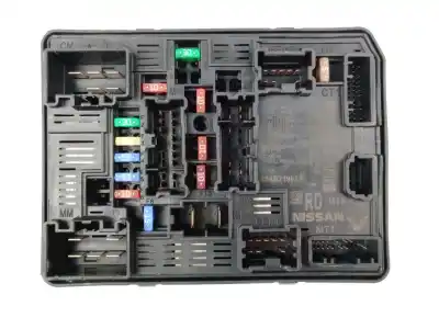 Pezzo di ricambio per auto di seconda mano Scatola Relè/fusibili per DACIA LOGAN III 1.0 TCE 90 Riferimenti OEM IAM 284B71965R  