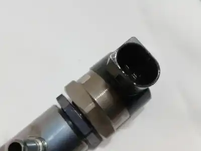 Recambio de automóvil de segunda mano de rampa inyectora para bmw 1 (e81) 120 d referencias oem iam 0445214131  779788201