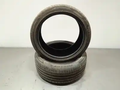 Pièce détachée automobile d'occasion Pneu pour BMW 1 (E81) 120 d Références OEM IAM 225/40 R18 92Y  2422