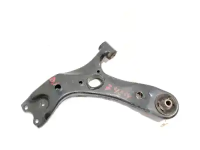 Peça sobressalente para automóvel em segunda mão braço de suspensão inferior esquerdo dianteiro por toyota auris (_e18_) 1.8 hybrid (zwe186_) referências oem iam 4806902130