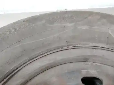 Peça sobressalente para automóvel em segunda mão pneu por kia carnival ii (gq) 2.9 crdi referências oem iam 215/65 r15 96h  3823
