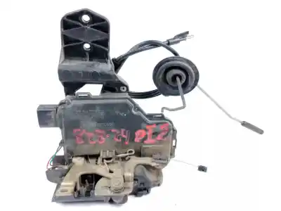 Автозапчасти б/у замок левой передней двери за VOLKSWAGEN GOLF IV (1J1) 1.6 ссылки OEM IAM 3B1837015A   Автозапчасти б/у замок левой передней двери за VOLKSWAGEN GOLF IV (1J1) 1.6 ссылки OEM IAM 3B1837015A