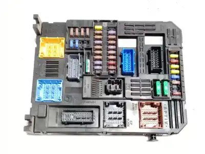 Second-hand car spare part fuse box unit for peugeot rifter 1.5 bluehdi 100 oem iam references 9845141280  