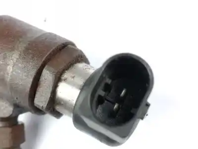 Pezzo di ricambio per auto di seconda mano iniettore per ford ranger (tke) 2.2 tdci 4x4 riferimenti oem iam ck2q9k546aa  