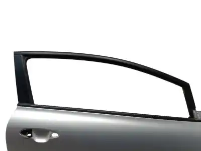 Автозапчастина б/у передні праві двері для kia cee'd (jd) 1.6 crdi 136 посилання на oem iam 76004a2700  