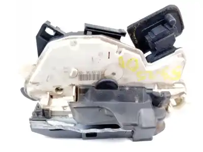 Second-hand car spare part Left Front Door Lock for VOLKSWAGEN GOLF VI (5K1) 2.0 TDI OEM IAM references 5K1837015B  