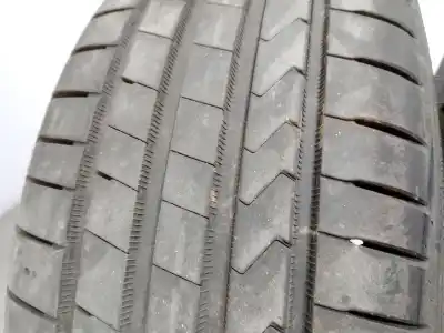 Pezzo di ricambio per auto di seconda mano pneumatico per ford fiesta vi (cb1, ccn) 1.6 ti riferimenti oem iam 205/40 zr17 84w  1723