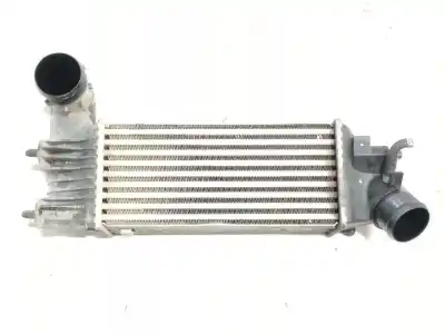 Pièce détachée automobile d'occasion Radiateur D'eau pour PEUGEOT 406 (8B) 2.0 HDI 110 Références OEM IAM 9637809480  