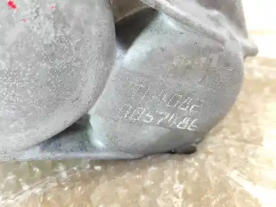 Pezzo di ricambio per auto di seconda mano riduttore per dacia duster (hs_) 1.2 tce 125 4x4 riferimenti oem iam tl4082 32010013r 