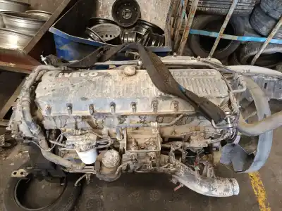 Piesă de schimb auto la mâna a doua MOTOR COMPLET pentru IVECO AS440S48T/P  Referințe OEM IAM F3BE0681EB  DIESEL