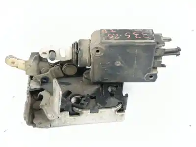 Pièce détachée automobile d'occasion serrure de porte arrière droite pour peugeot 205 ii (20a/c) 1.7 diesel références oem iam 