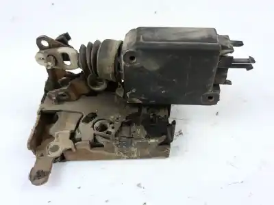 Pièce détachée automobile d'occasion serrure de porte avant droite pour peugeot 205 ii (20a/c) 1.7 diesel références oem iam 