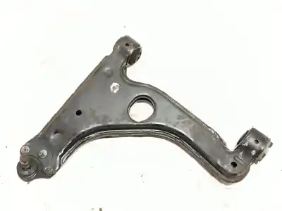 Second-hand car spare part FRONT LEFT LOWER SUSPENSION ARM for OPEL VECTRA B (J96) 2.0 DTI 16V (F19) OEM IAM references   