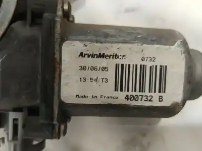 Peça sobressalente para automóvel em segunda mão elevador de vidros dianteiro direito por renault clio ii (bb_, cb_) 1.5 dci (b/cb08) referências oem iam   