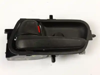 Pezzo di ricambio per auto di seconda mano MANIGLIA INTERNA POSTERIORE SINISTRA per TOYOTA YARIS CROSS (MXP_) 1.5 HYBRID (MXPJ10) Riferimenti OEM IAM 69206K0050  