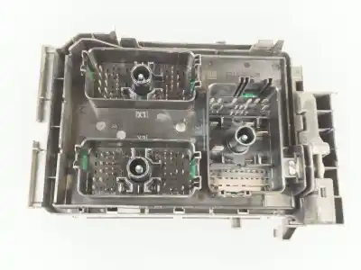 Second-hand car spare part fuse box unit for opel astra k (b16) 1.4 turbo (68) oem iam references 39107275  