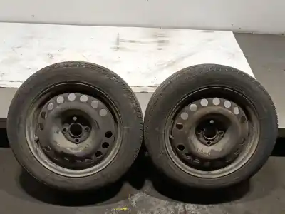 Peça sobressalente para automóvel em segunda mão PNEU por OPEL COMBO FURGONETA/MONOVOLUMEN 1.3 CDTI 16V Referências OEM IAM 185/60 R15 88H  