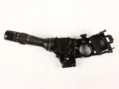 Peça sobressalente para automóvel em segunda mão Comutador De Piscas  por TOYOTA AURIS (_E15_) 1.4 D-4D (NDE150_) Referências OEM IAM 8414002291  