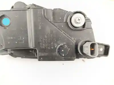 Pezzo di ricambio per auto di seconda mano fendinebbia sinistra per ssangyong tivoli 1.5 riferimenti oem iam 832013581  