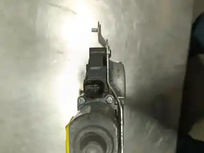 Second-hand car spare part passenger side right window regulator for ssangyong tivoli 1.5 oem iam references 98820x1010  