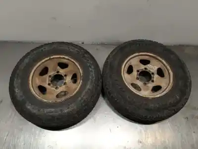 Gebrauchtes Autoersatzteil REIFEN zum MITSUBISHI PAJERO L040 OEM-IAM-Referenzen 215/80 R15 102T  