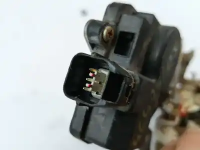 Peça sobressalente para automóvel em segunda mão fechadura da porta dianteira esquerda por kia rio i fastback (dc) 1.3 referências oem iam 81310fd10008  