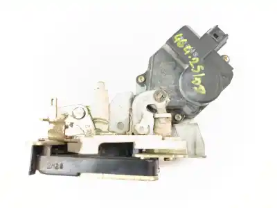 Peça sobressalente para automóvel em segunda mão  por KIA RIO I FASTBACK (DC)  Referências OEM IAM 81320FD10008  