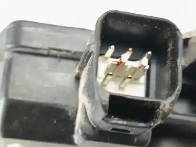 Peça sobressalente para automóvel em segunda mão fechadura da porta dianteira direita por kia rio i fastback (dc) 1.3 referências oem iam 81320fd10008  