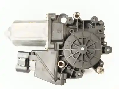 Gebrauchtes Autoersatzteil vorderer linker fenstermotor zum audi a4 b5 (8d2) 1.8 oem-iam-referenzen    Gebrauchtes Autoersatzteil vorderer linker fenstermotor zum audi a4 b5 (8d2) 1.8 oem-iam-referenzen