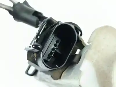 Pezzo di ricambio per auto di seconda mano serratura porta anteriore sinistra per audi a4 b5 (8d2) 1.8 riferimenti oem iam    Pezzo di ricambio per auto di seconda mano serratura porta anteriore sinistra per audi a4 b5 (8d2) 1.8 riferimenti oem iam