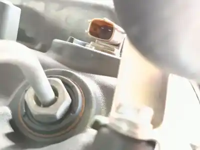 Second-hand car spare part complete engine for toyota hilux vii pick-up (_n1_, _n2_, _n3_) 2.5 d 4wd (kun25) oem iam references 2kdftv  diesel Second-hand car spare part complete engine for toyota hilux vii pick-up (_n1_, _n2_, _n3_) 2.5 d 4wd (kun25) oem iam references 2kdftv  diesel