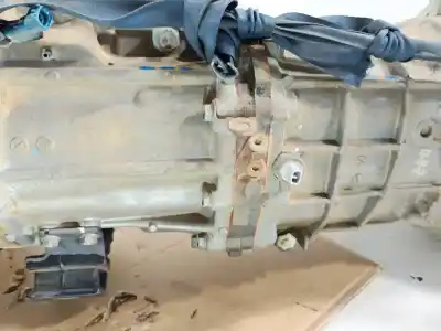 Second-hand car spare part gearbox for toyota hilux vii pick-up (_n1_, _n2_, _n3_) 2.5 d 4wd (kun25) oem iam references 330300k350 5 velocidades  Second-hand car spare part gearbox for toyota hilux vii pick-up (_n1_, _n2_, _n3_) 2.5 d 4wd (kun25) oem iam references 330300k350 5 velocidades
