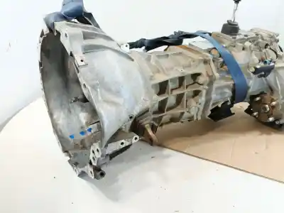 Second-hand car spare part gearbox for toyota hilux vii pick-up (_n1_, _n2_, _n3_) 2.5 d 4wd (kun25) oem iam references 330300k350 5 velocidades  Second-hand car spare part gearbox for toyota hilux vii pick-up (_n1_, _n2_, _n3_) 2.5 d 4wd (kun25) oem iam references 330300k350 5 velocidades